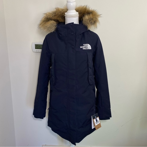 The North Face Jackets & Coats The North Face Womens New